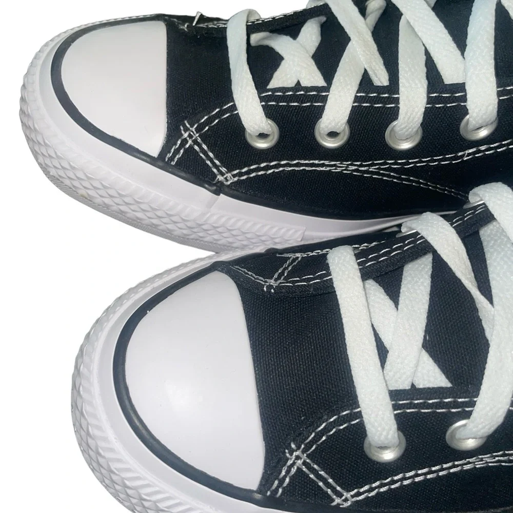 ❇️NWT❇️ Converse CTAS
Malden Street Mid - Picture 7 of 9